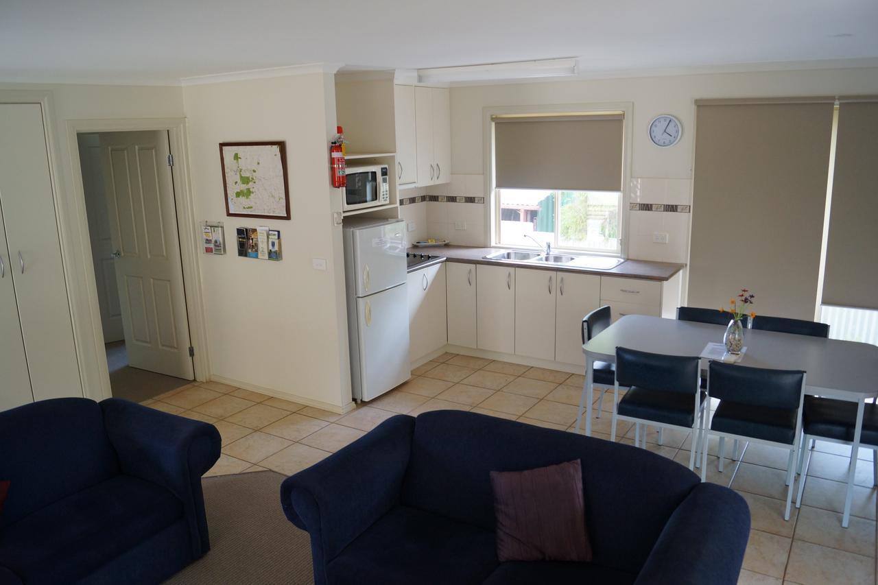 Tooleybuc River Retreat Villas Esterno foto