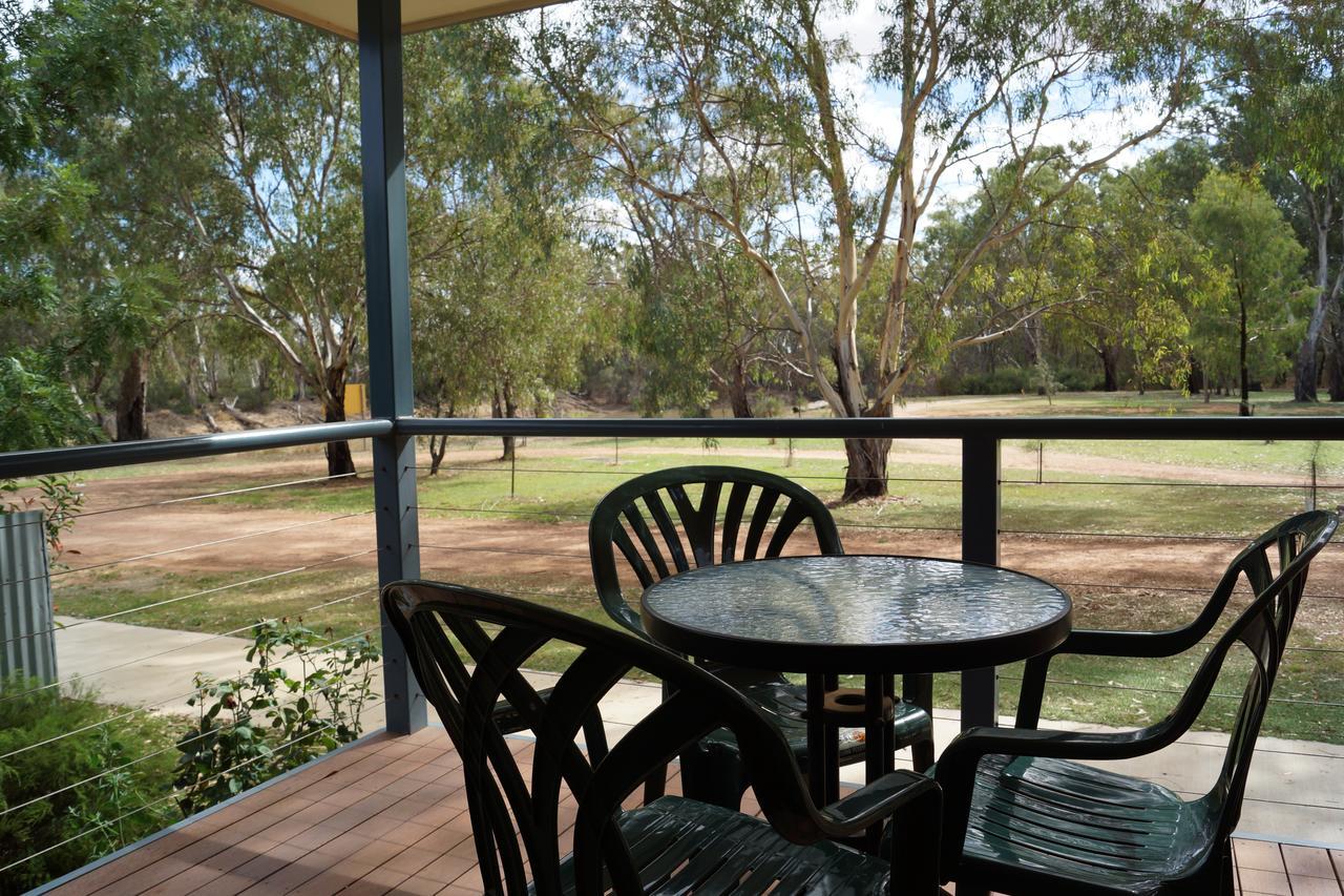 Tooleybuc River Retreat Villas Esterno foto